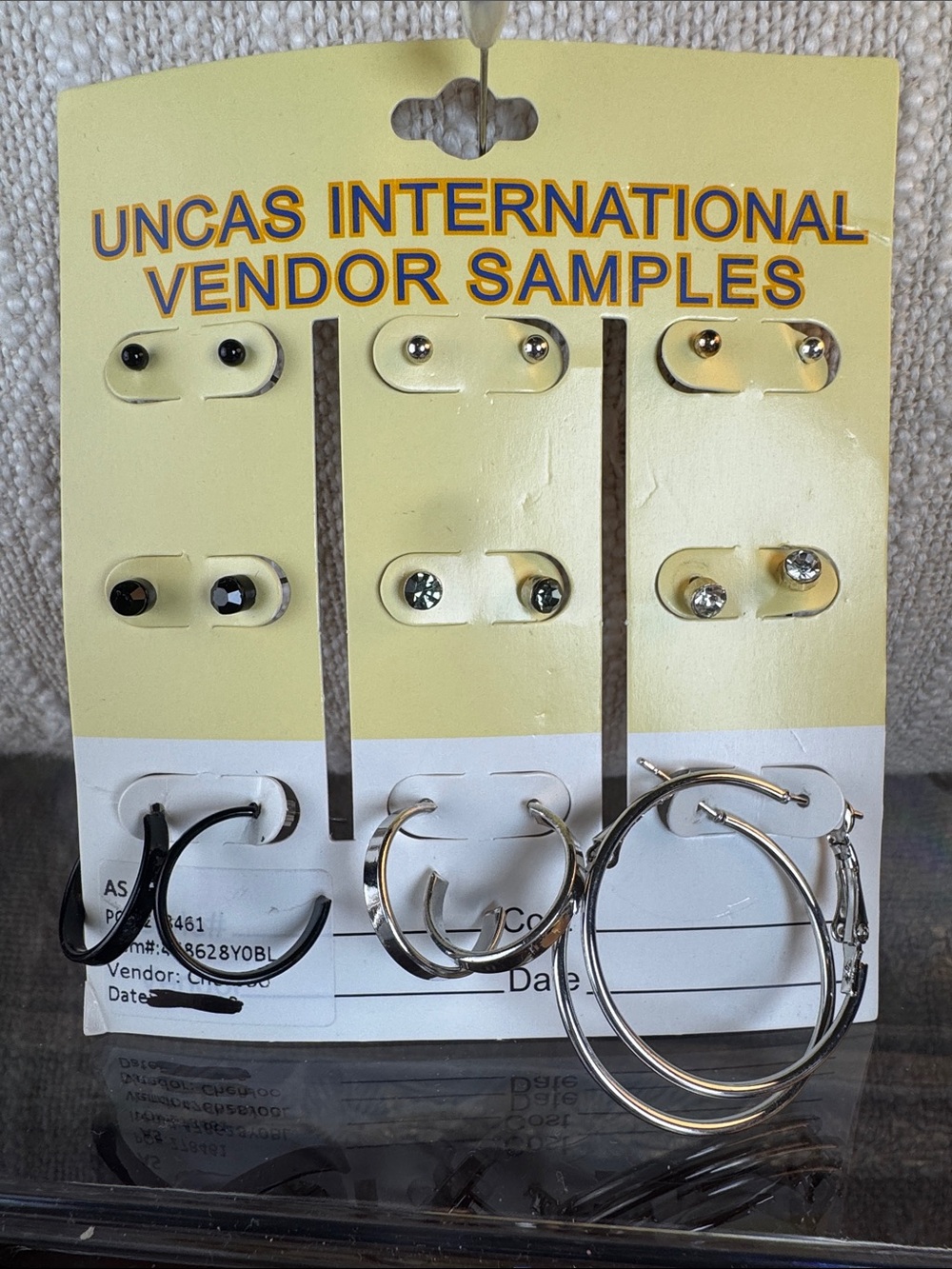 0791-Uncas International Vendor Sample Earring Set - Silver & Black